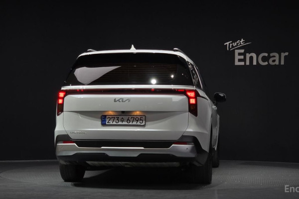 2024 Kia Carnival с пробегом 49 066 км