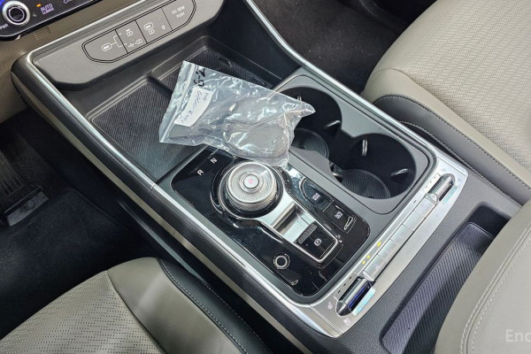 2024 Kia Carnival с пробегом 52 991 км