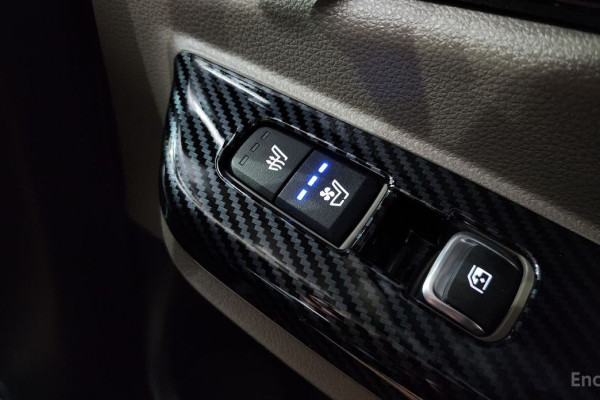 2024 Kia Carnival с пробегом 35 794 км