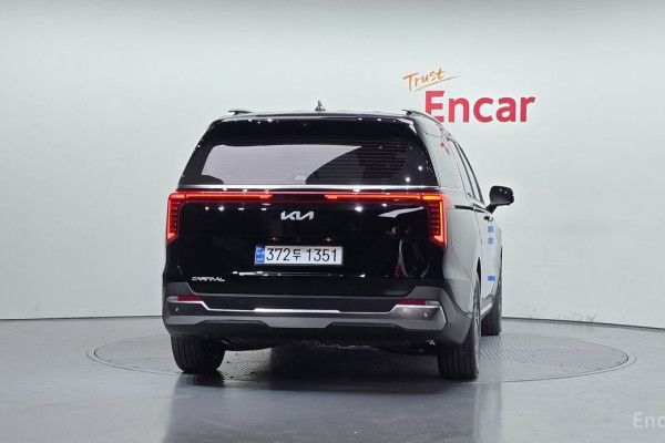 2024 Kia Carnival с пробегом 465 км