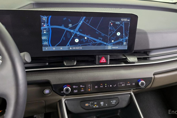 2024 Kia Carnival с пробегом 49 066 км