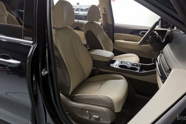 2024 Kia Carnival с пробегом 465 км