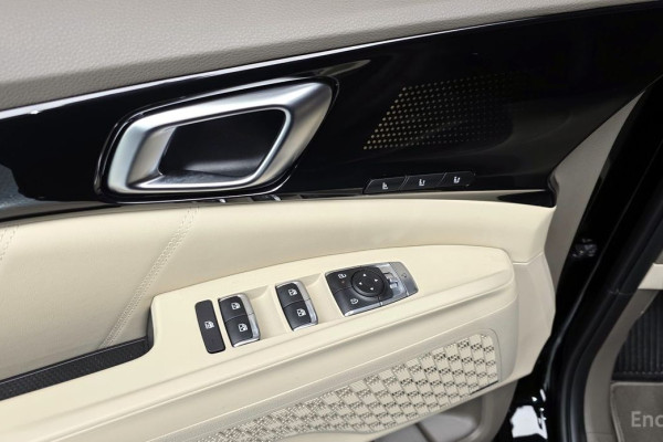 2024 Kia Carnival с пробегом 465 км