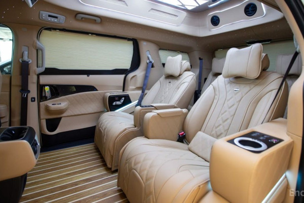 2026 Kia Carnival с пробегом 14 км