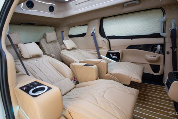 2026 Kia Carnival с пробегом 14 км