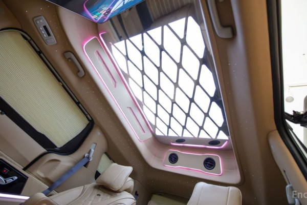 2026 Kia Carnival с пробегом 14 км