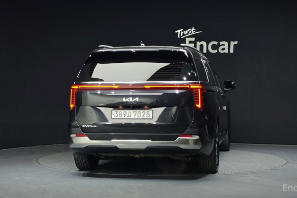 2024 Kia Carnival с пробегом 28 324 км