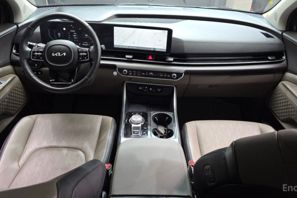 2024 Kia Carnival с пробегом 28 324 км