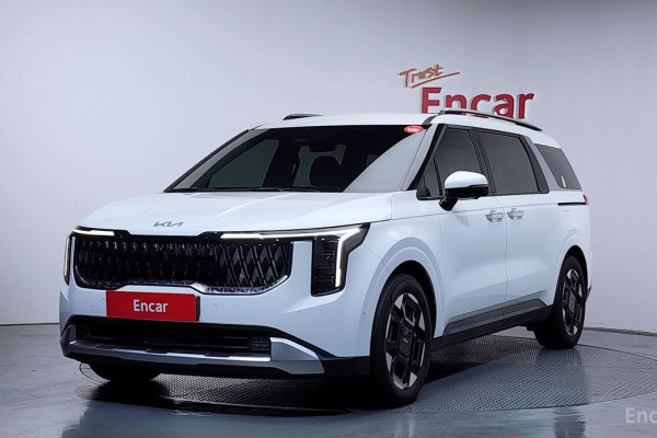 2024 Kia Carnival с пробегом 11 667 км