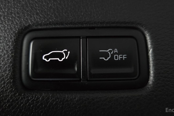 2024 Kia Carnival с пробегом 28 324 км