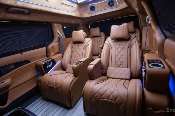 2025 Kia Carnival с пробегом 13 км