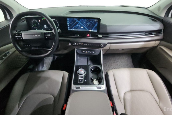 2024 Kia Carnival с пробегом 11 667 км