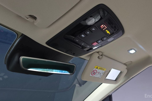 2025 Kia Carnival с пробегом 7 425 км