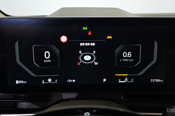 2024 Kia Carnival с пробегом 23 788 км