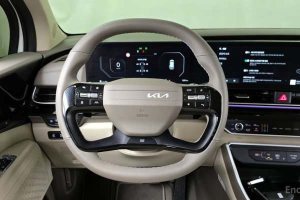 2026 Kia Carnival с пробегом 1 201 км