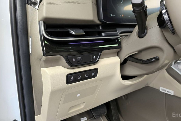 2026 Kia Carnival с пробегом 1 201 км