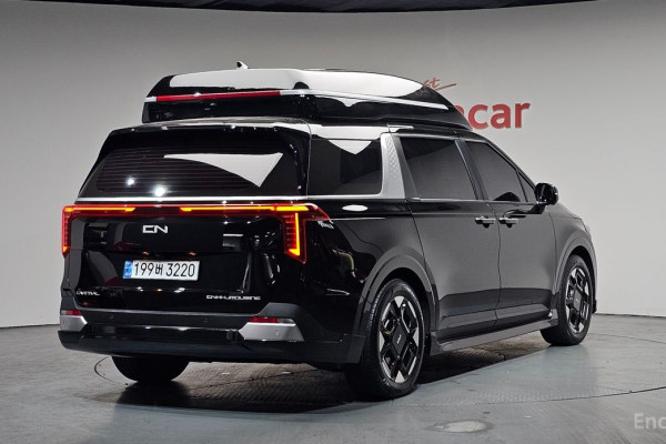 2024 Kia Carnival с пробегом 11 304 км