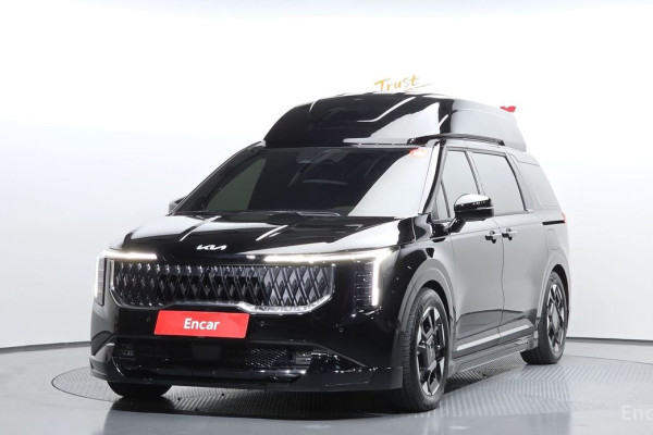 2024 Kia Carnival с пробегом 5 589 км