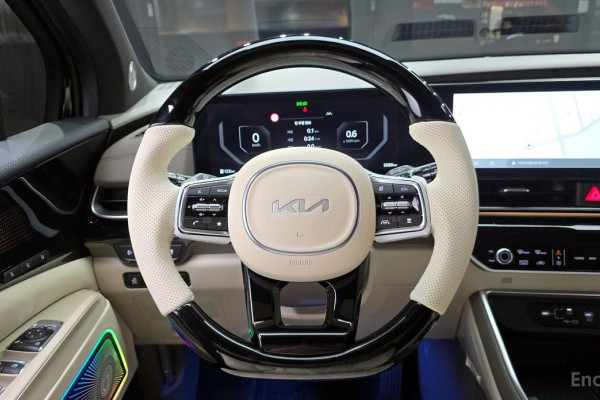 2024 Kia Carnival с пробегом 5 589 км