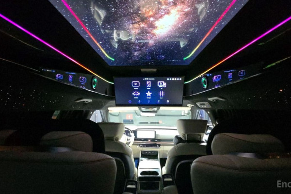 2024 Kia Carnival с пробегом 5 589 км