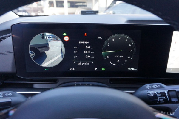 2024 Kia Carnival с пробегом 18 242 км