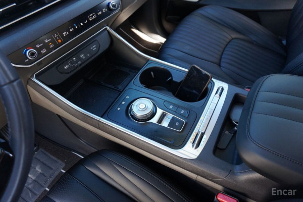 2024 Kia Carnival с пробегом 18 242 км