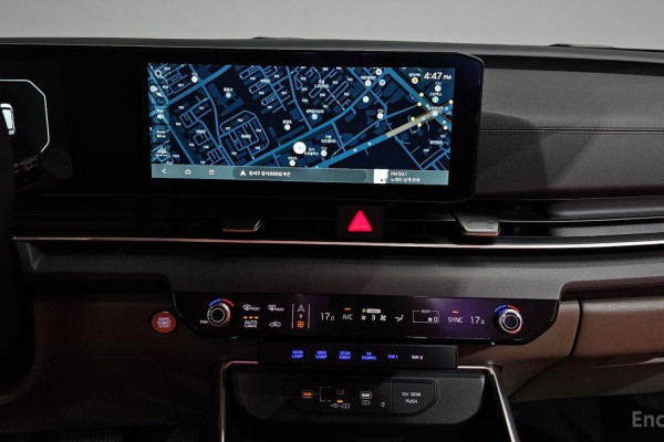 2024 Kia Carnival с пробегом 11 304 км