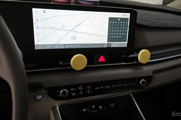 2024 Kia Carnival с пробегом 12 626 км