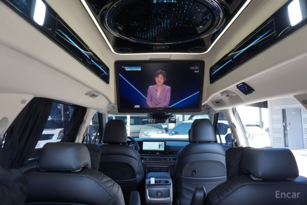 2024 Kia Carnival с пробегом 18 242 км