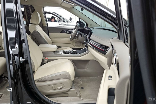 2024 Kia Carnival с пробегом 39 034 км