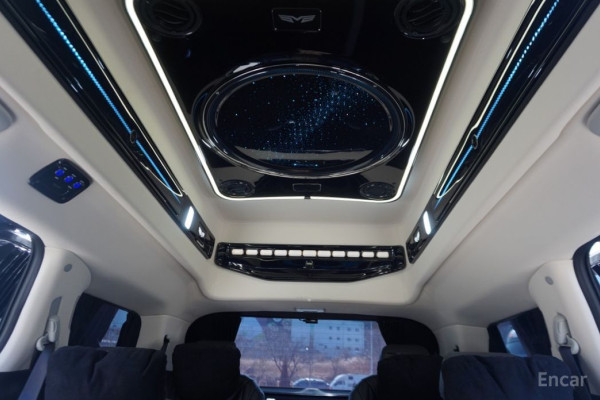 2024 Kia Carnival с пробегом 18 242 км