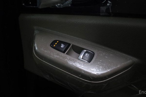 2026 Kia Carnival с пробегом 128 км