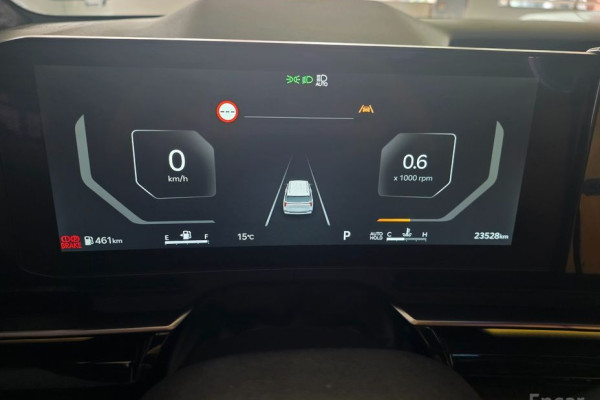 2024 Kia Carnival с пробегом 23 528 км