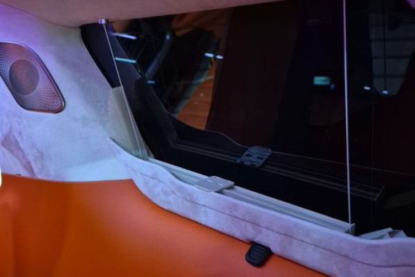 2024 Kia Carnival с пробегом 5 242 км