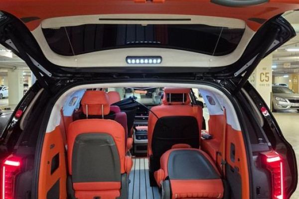 2024 Kia Carnival с пробегом 5 242 км