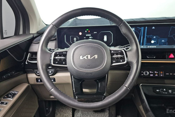 2024 Kia Carnival с пробегом 37 859 км