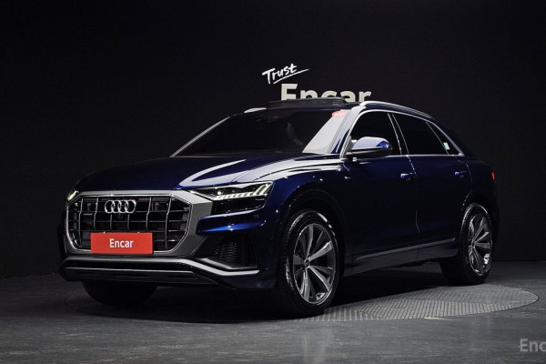 2021 Audi Q8 с пробегом 92 542 км