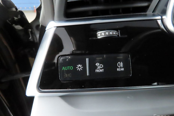 2023 Audi Q8 с пробегом 55 177 км