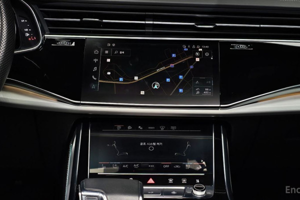 2021 Audi Q8 с пробегом 92 542 км