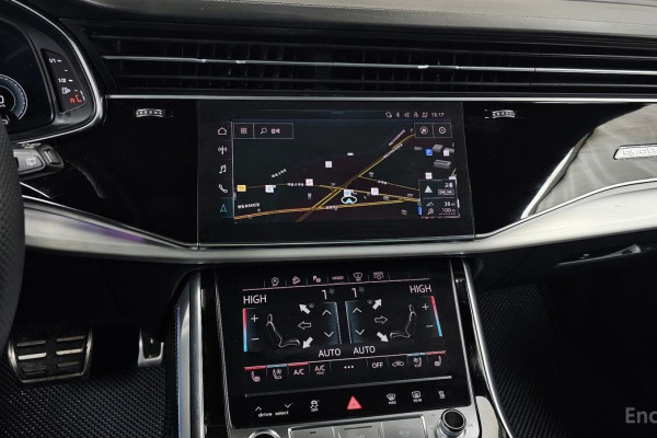 2021 Audi Q8 с пробегом 88 225 км