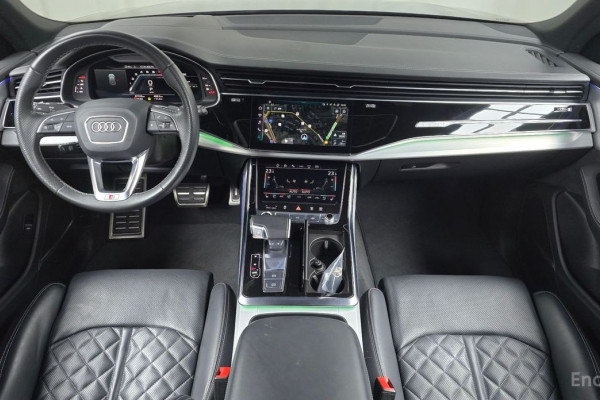 2022 Audi Q8 с пробегом 87 326 км