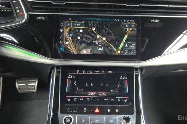 2022 Audi Q8 с пробегом 87 326 км