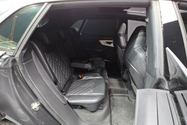 2021 Audi Q8 с пробегом 42 685 км