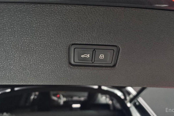 2021 Audi Q8 с пробегом 42 685 км