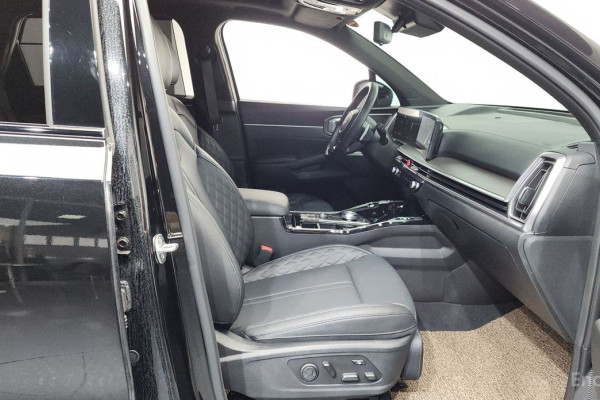 2023 Kia Sorento с пробегом 20 852 км