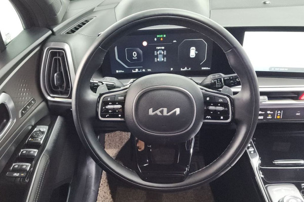 2023 Kia Sorento с пробегом 20 852 км