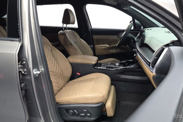 2023 Kia Sorento с пробегом 43 438 км