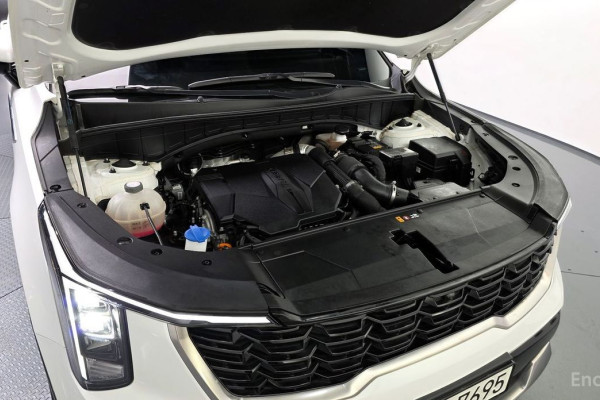 2024 Kia Sorento с пробегом 22 568 км