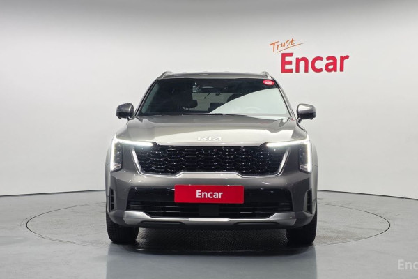 2024 Kia Sorento с пробегом 21 061 км