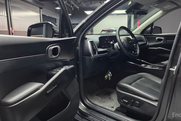 2023 Kia Sorento с пробегом 51 339 км